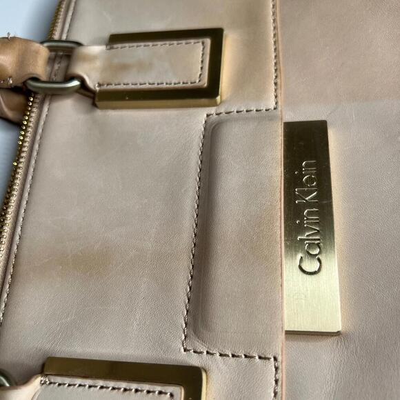 Calvin Klein Beige Leather Satchel Tote Bag Gold Hardware Structured Large Purse - Picture 14 of 15